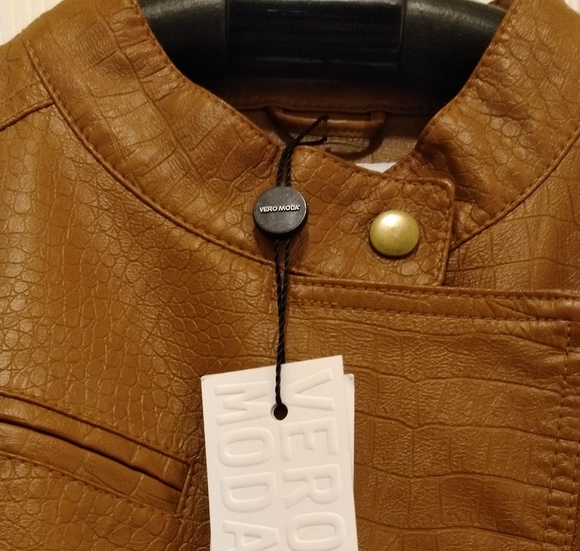 Vero Moda jacket - NWOT - Picture 2 of 6